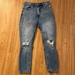 BRAND NEW Abercrombie skinny high rise jean